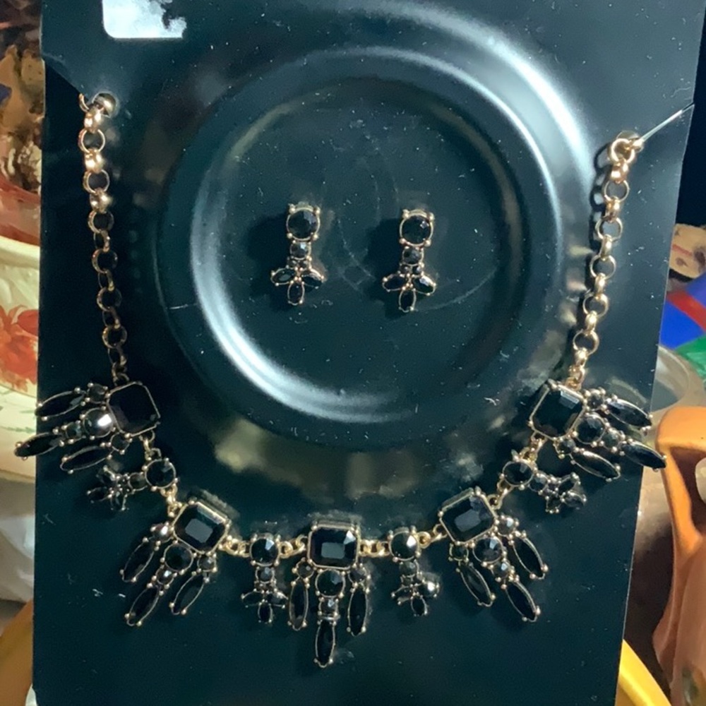 Iman Global Chic Black Rolo Goldtone Jewelry Set